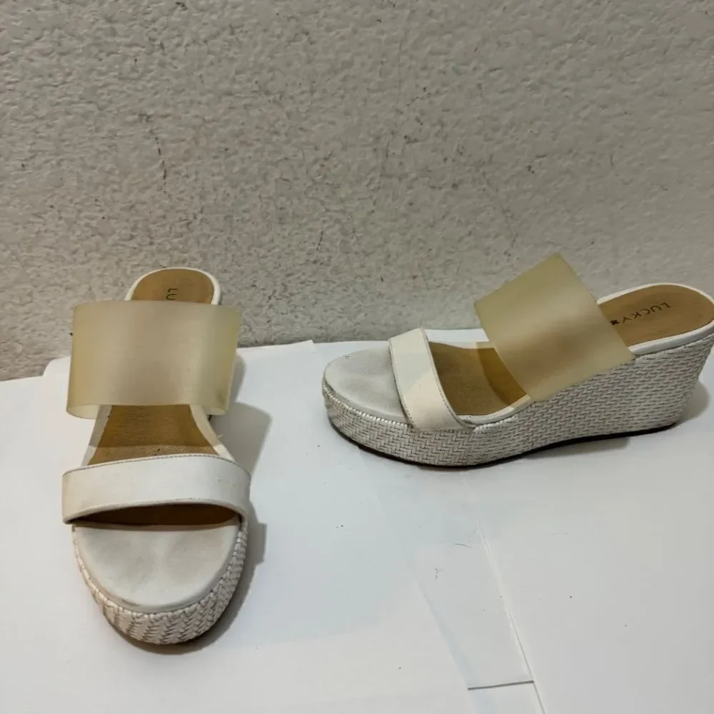 Lucky Brand Women's Brindia Wedge Sandal platform white/ clear sz 6